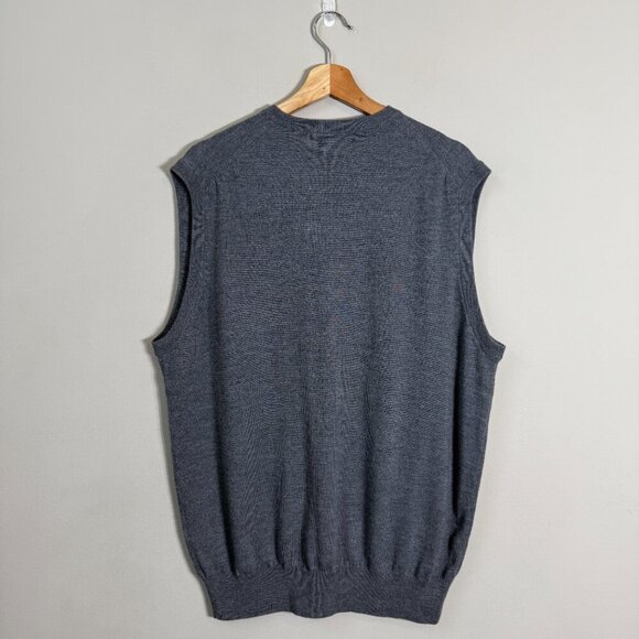Peter Millar 100% Italian Merino Wool Sweater Vest Pullover Mens Large Gray NWOT - Picture 3 of 10